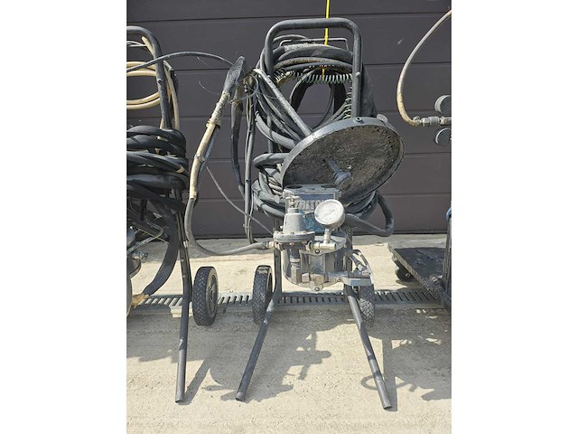 Luchtloos - afbeelding 3 van  9