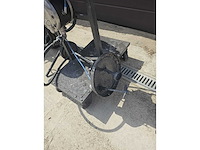 Luchtloos - afbeelding 4 van  13