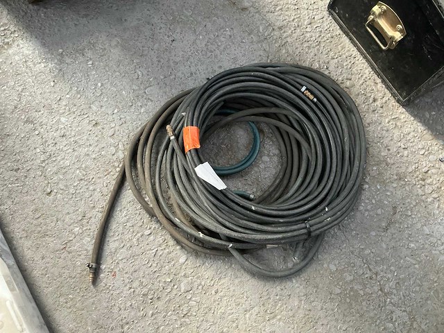 Luchtslangleiding - afbeelding 1 van  3