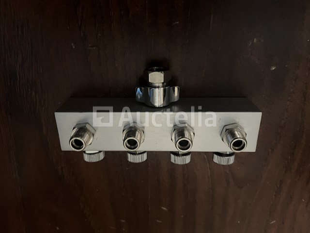 Luchtverdeler voor airbrush 4 uitgangen - afbeelding 2 van  3