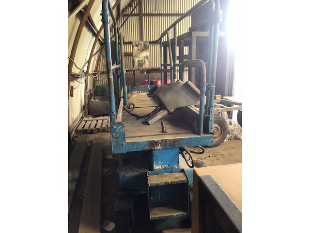 Luchtwerkplatform - afbeelding 11 van  15