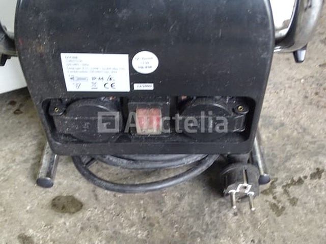Lucide lamp met 2 fittingen - afbeelding 2 van  3