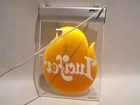 Lucifer lichtreclame - afbeelding 5 van  7