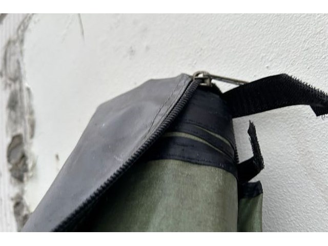 Luifelhoes - afbeelding 3 van  4