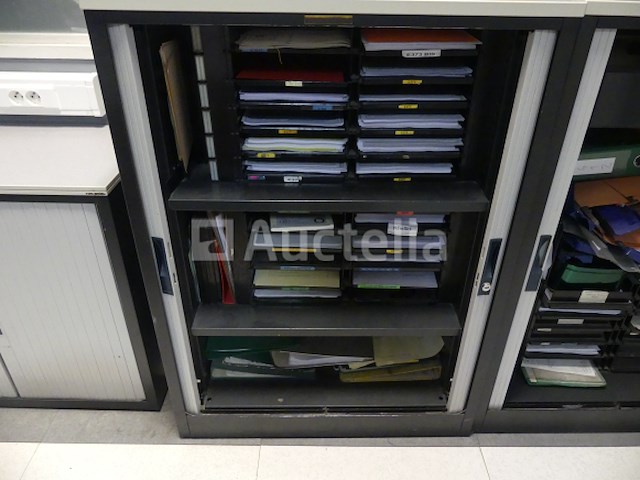 Luikkasten en tafels - afbeelding 6 van  9