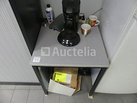 Luikkasten en tafels - afbeelding 3 van  7