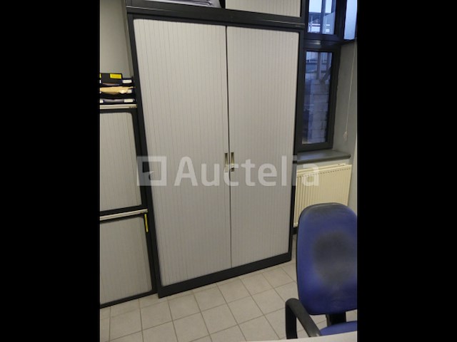 Luikkasten en tafels - afbeelding 5 van  7