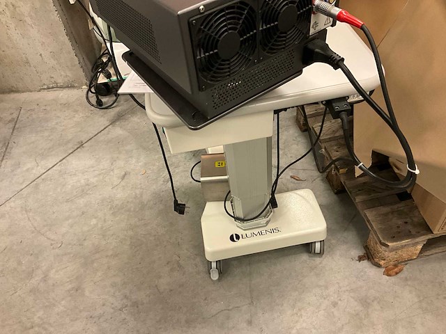 Lumenis integrated oogmicroscoop + laser novus spectra - afbeelding 4 van  14