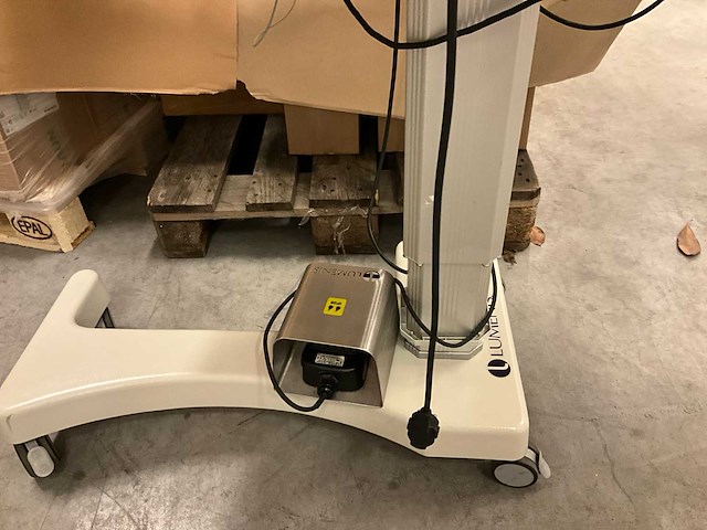 Lumenis integrated oogmicroscoop + laser novus spectra - afbeelding 6 van  14