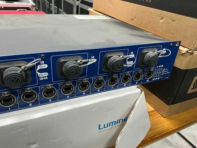 Luminex gigacore 16rfo netwerkswitch - afbeelding 2 van  4