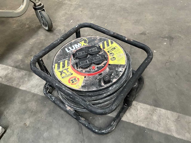 Lumx verlengkabelhaspel - afbeelding 2 van  4