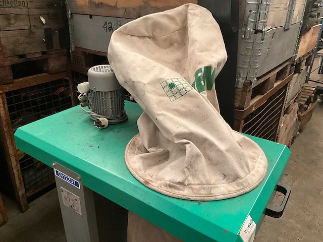 Lurem - filterafzuiginstallatie - afbeelding 1 van  3