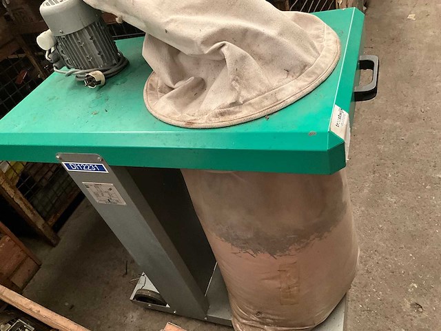 Lurem - filterafzuiginstallatie - afbeelding 2 van  3