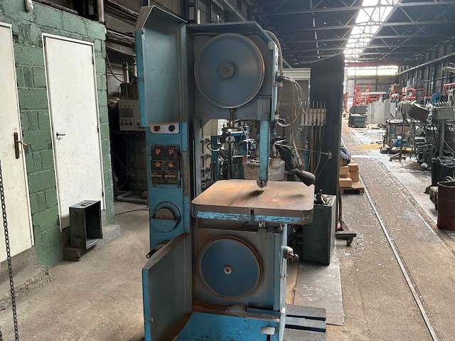 Lusardi elus-400 verticale bandzaagmachines - afbeelding 3 van  12