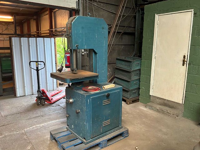 Lusardi elus-400 verticale bandzaagmachines - afbeelding 5 van  12
