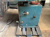 Lusardi elus-400 verticale bandzaagmachines - afbeelding 12 van  12