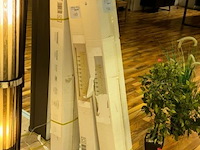 Luster - afbeelding 6 van  6