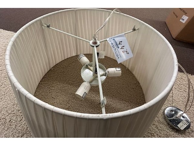 Luster - afbeelding 2 van  3