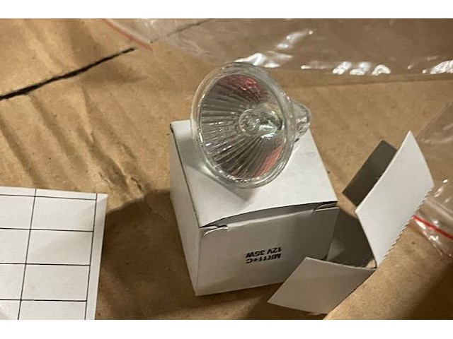 Luster - afbeelding 6 van  6