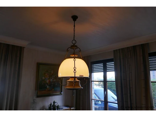 Luster - afbeelding 2 van  3
