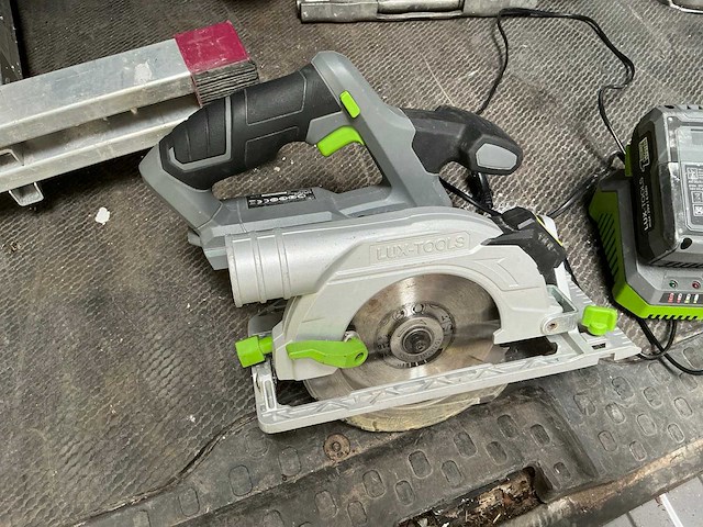 Lux-tools a-ks-20/150 cirkelzaagmachine - afbeelding 2 van  4