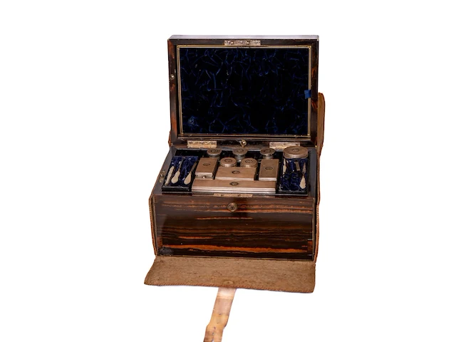 Luxe antieke edelhouten toiletkist / necessaire... - afbeelding 2 van  6