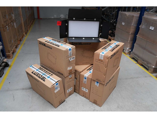 Luxibel - set 10x b panel 240ww - afbeelding 1 van  2