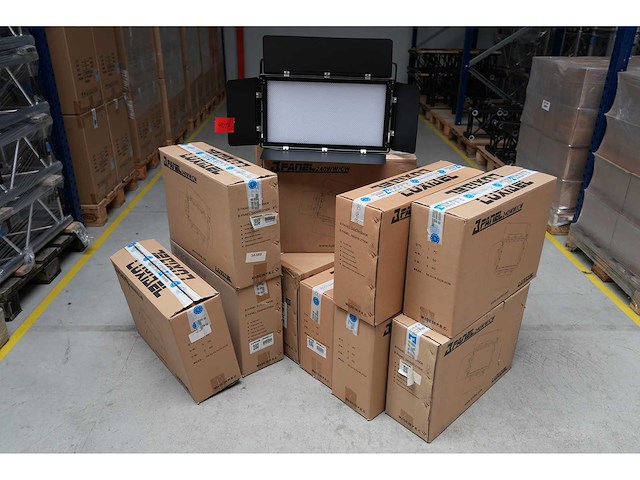Luxibel - set 12x b panel 240ww - afbeelding 1 van  4