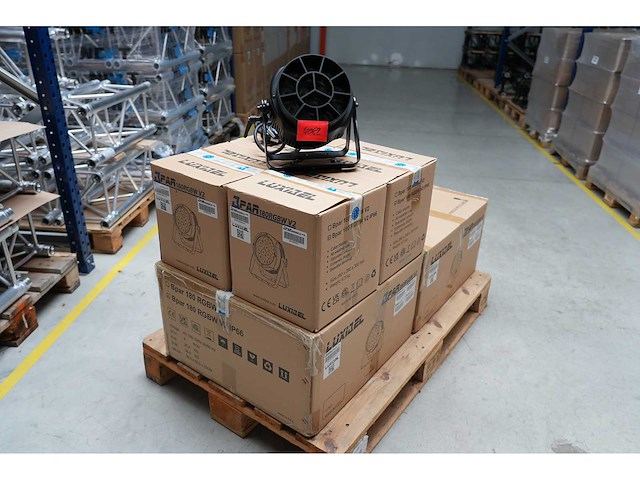 Luxibel - set 12x b par180rgbw v2 ip66 - afbeelding 1 van  4