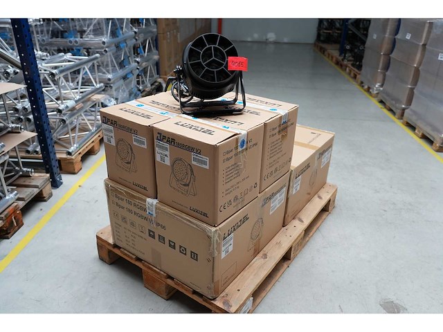 Luxibel - set 12x b par180rgbw v2 ip66 - afbeelding 1 van  4