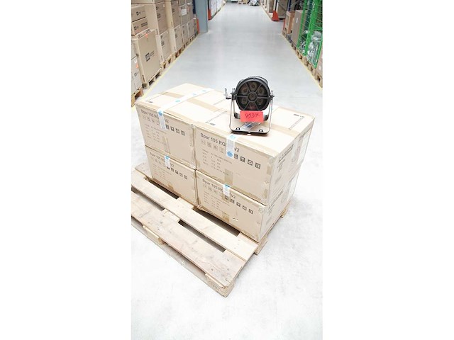 Luxibel - set 16x b par105rgbw v2 - various light equipment (16x) - afbeelding 1 van  3