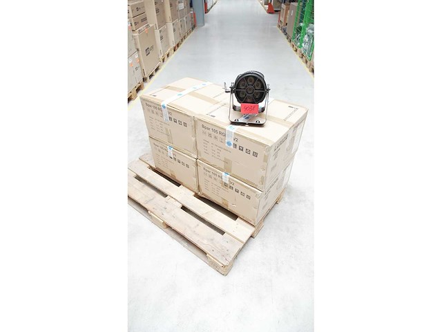 Luxibel - set 16x b par105rgbw v2 - various light equipment (16x) - afbeelding 1 van  3