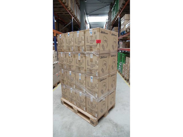 Luxibel - set 32x b expo100mww - various light equipment (32x) - afbeelding 1 van  3
