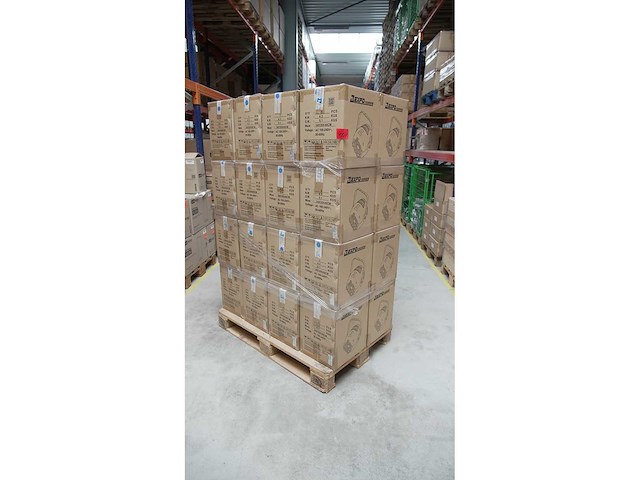 Luxibel - set 32x b expo100mww - various light equipment (32x) - afbeelding 1 van  3