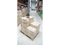 Luxibel - set 32x b par105rgbw v2 - various light equipment (32x) - afbeelding 1 van  3