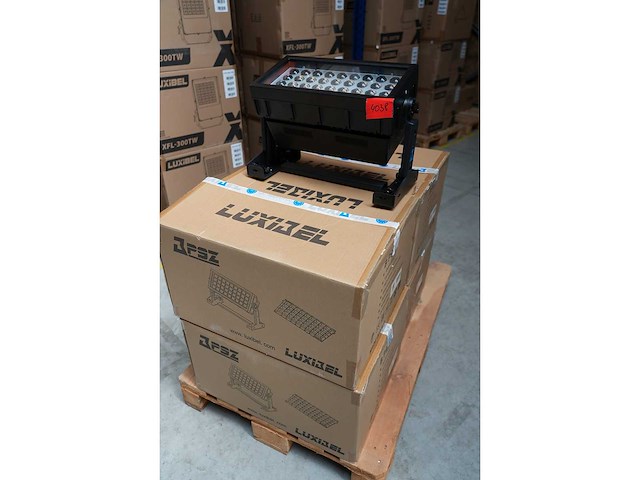 Luxibel - set 4x b p9z - afbeelding 1 van  4
