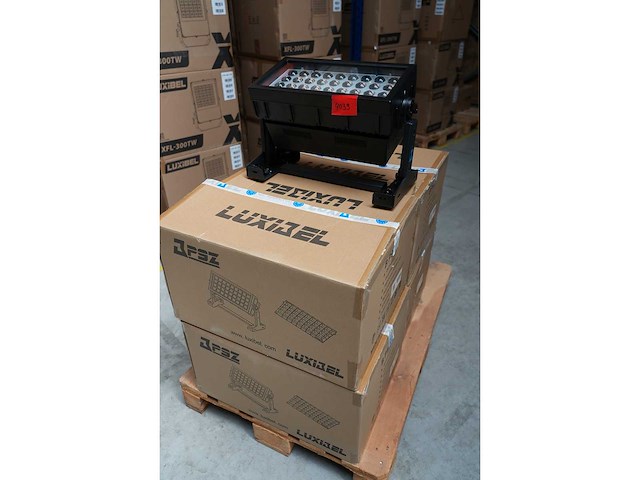 Luxibel - set 4x b p9z - afbeelding 1 van  4