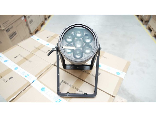 Luxibel - set 8x b par360z - various light equipment (8x) - afbeelding 1 van  2