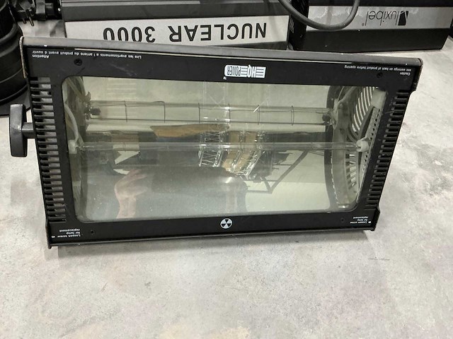 Luxibel nuclear stroboscoop (3x) - afbeelding 1 van  3