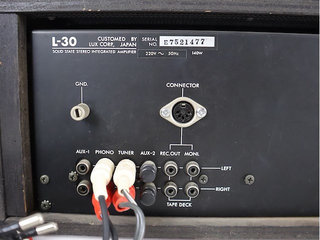 Luxman 30 versterker - afbeelding 7 van  9