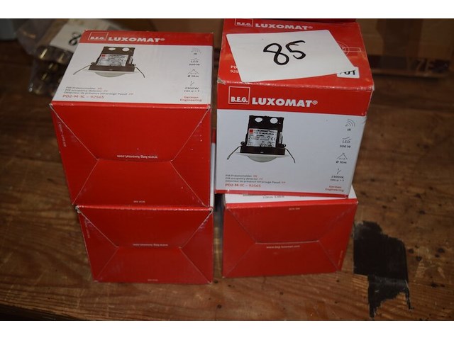 Luxomat 4 bewegingsmelders - afbeelding 1 van  2
