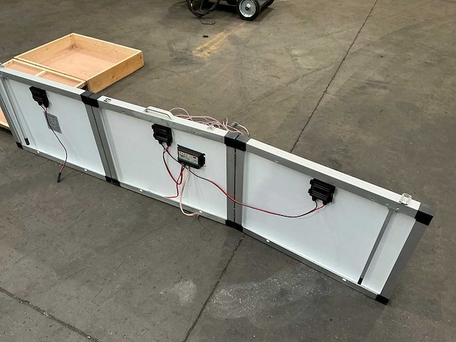 Lux.pro solar dsp-120p 3-delige zonnepaneel - afbeelding 4 van  8