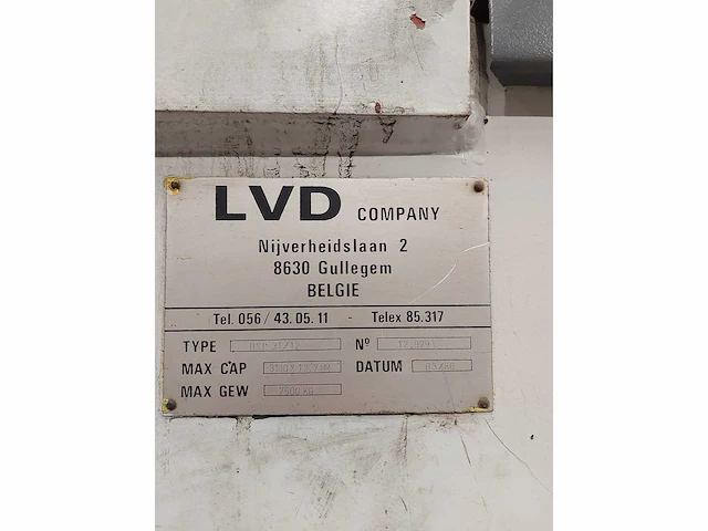 Lvd - 1986 - hsl 31-12 - cne guillotine shear - afbeelding 2 van  2