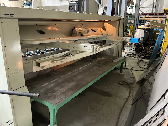 Lvd ist 31/6.35 guillotineschaar - afbeelding 2 van  3