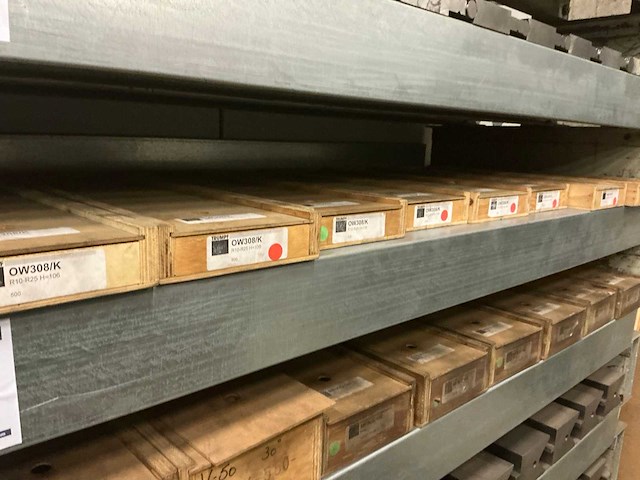 Lvd partij diverse buigmatrijzen - afbeelding 1 van  3