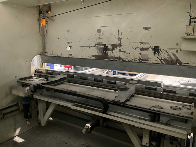 Lvd pbeb170 cnc-kantbank - 6-assig - ce-beveiligd - afbeelding 4 van  5