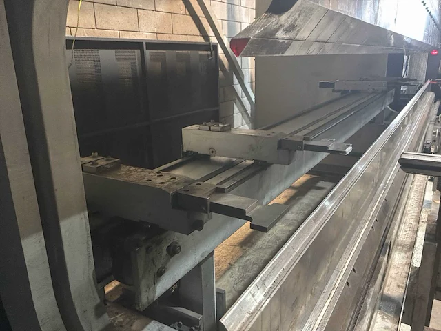 Lvd ppeb cnc drukremmen - afbeelding 3 van  19