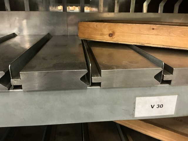 Lvd v30 partij matrijsbuigen - afbeelding 2 van  3