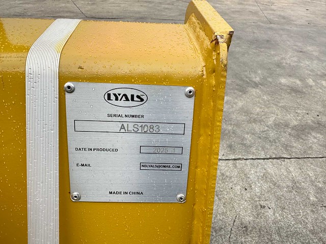 Lyals - 2025 - tandenbak - afbeelding 3 van  11
