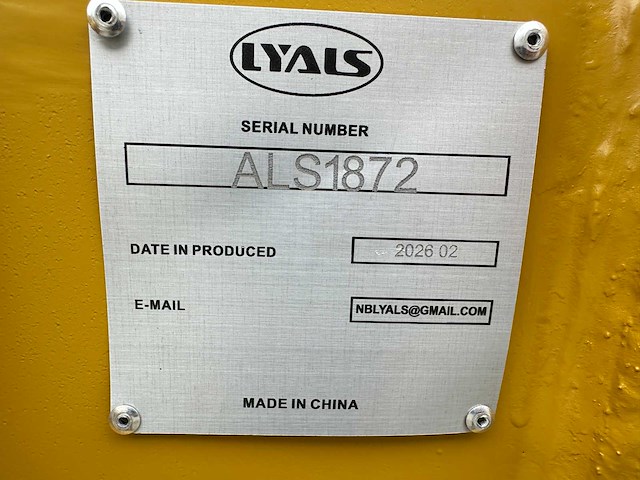 Lyals - 2026 - tandenbak - afbeelding 14 van  14